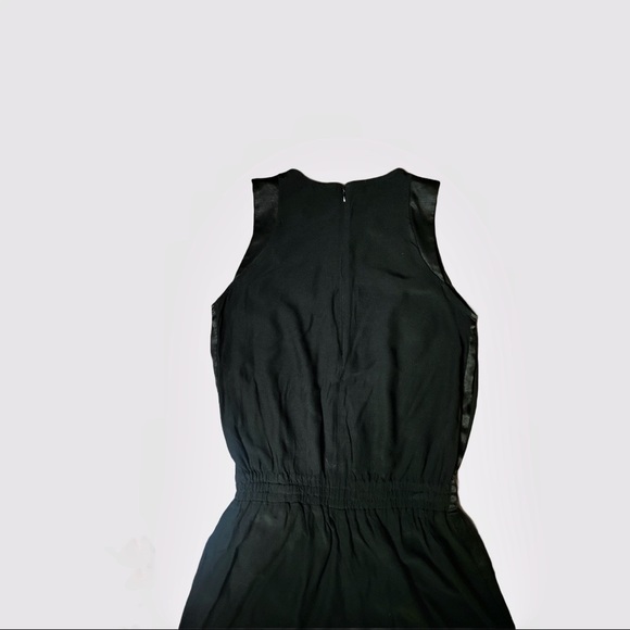 Banana Republic Tuxedo Jumper - Picture 2 of 3